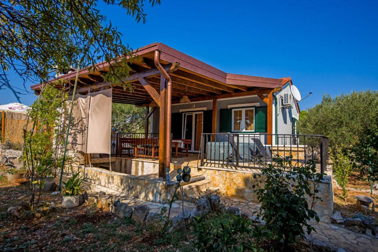 Apartamento Mare&Karlo Drvenik Mali Exterior foto