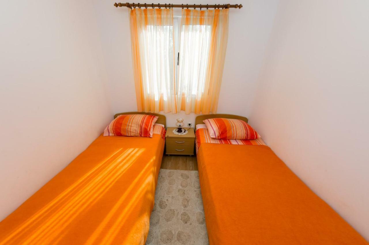 Apartamento Mare&Karlo Drvenik Mali Exterior foto